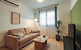 Los Olivos Apartments by Olala Homes